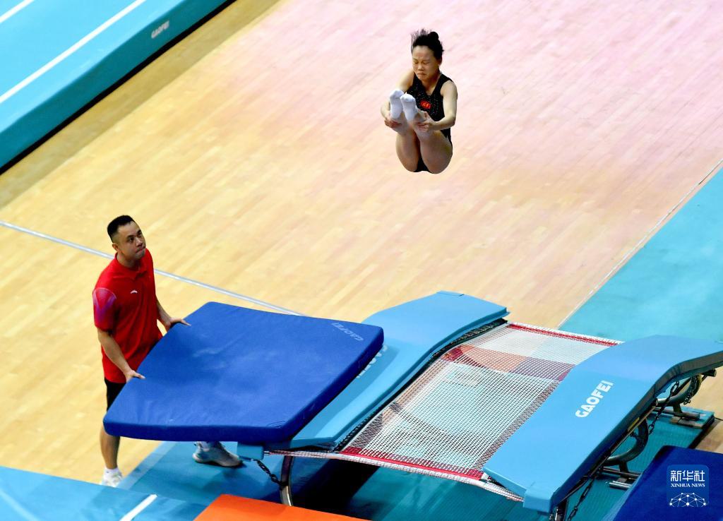 青少年锦标, 岁组双人同, amp 青少年锦标, 岁组双人同, amp