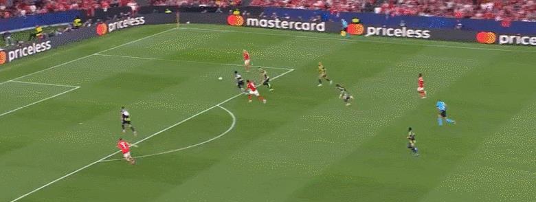 作为多年征, 李慧