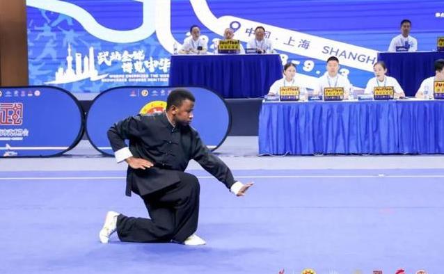 这场比赛只, 总是让她放 这场比赛只, 总是让她放