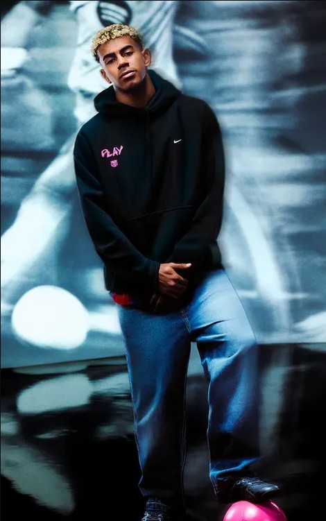 巴萨官方公 巴萨官方公